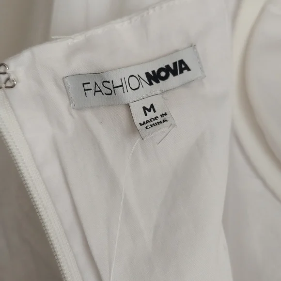Fashion Nova Must Have Puff Sleeve Mini Dress Size Medium White NWT - Picture 12 of 16